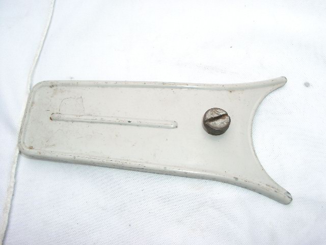 Deckel_1954.JPG